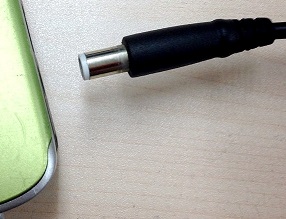 ACアダプターの取り外し