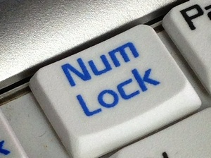 NumLockキー