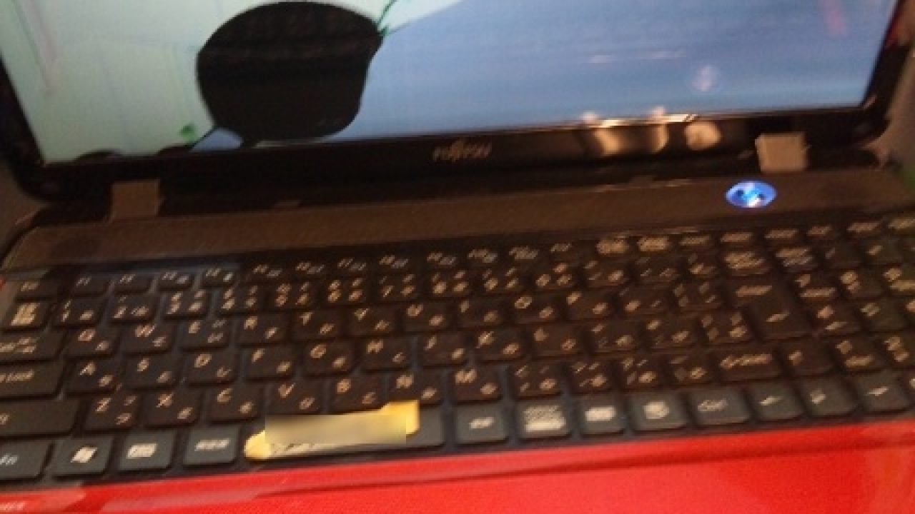 富士通のlifebook Ah42 Eの画面割れ 液晶修理 パソコン修理ブログ イーハンズ 東京 秋葉原 新宿 池袋 富士通のlifebook Ah42 Eの画面割れ 液晶修理 パソコン修理ブログ イーハンズ 東京 秋葉原 新宿 池袋