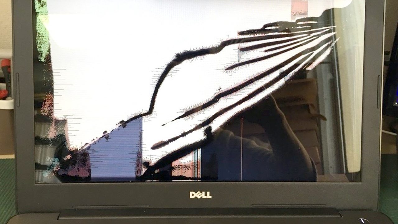 DELL Inspiron15 5000(P66F)の液晶修理 - パソコン修理ブログ