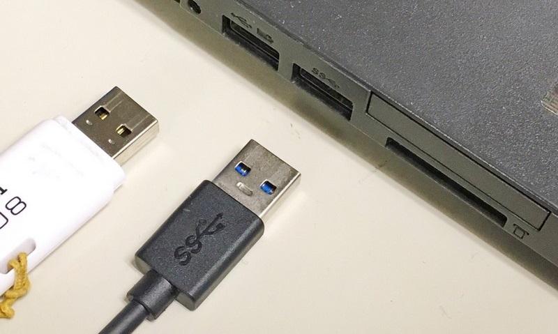 USB等の周辺機器