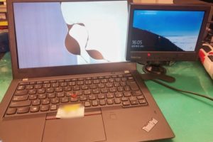 G570のヒンジを部品交換なしで格安修理する方法 Lenovo パソコン修理ブログ イーハンズ 東京 秋葉原 新宿 池袋